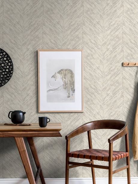 Advantage 4035-617511 Madoka Silver Chevron Wallpaper